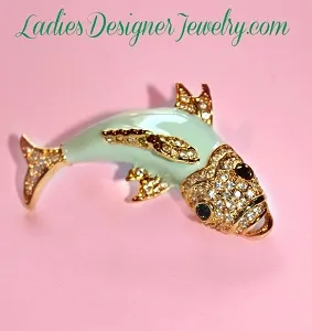 Aqua Blue Enameled Bass Fish Pin Pave Daimond Rhinestone Brooch, Vintage Gold-Plate Pave Diamond Crystal Rhinestone Jumping Bass Enamel Fish Pin Brooch - Figural Handpainted Fish Pin Brooch Sealife Ocean Jewelry, Crystals Pave Diamond Fish Broche Pins