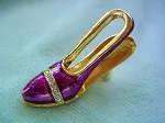 shoefigurine_vintageshoefigurine_ladiesdesignerjewelry_vintagehiheelshoefigurine_vintagehighheelshoefigurine_shoefigurinecollectible